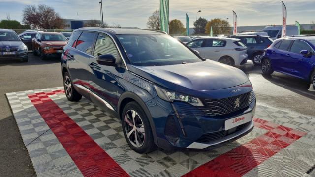 Peugeot 5008 image 1
