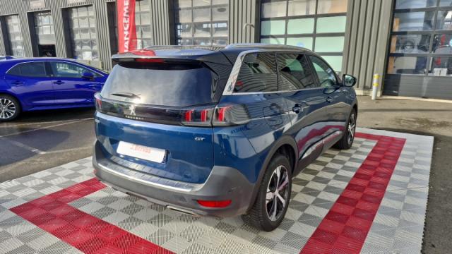 Peugeot 5008 image 2