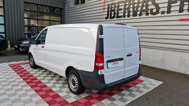 Mercedes Benz Vito image 4