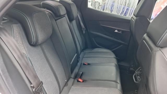 Peugeot 3008 image 3