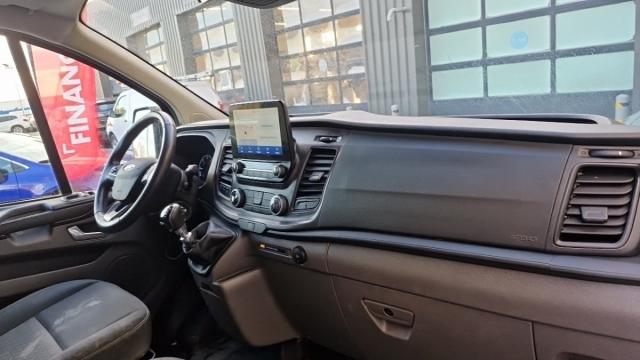 Ford Transit Custom Kombi image 7