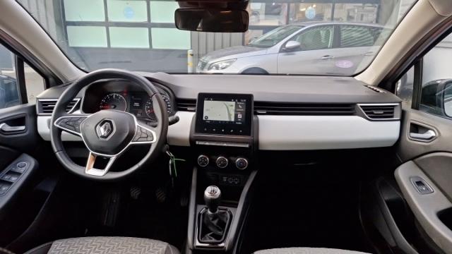 Renault Clio image 9