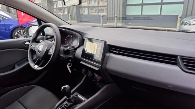 Renault Clio image 3