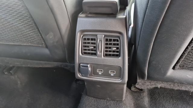 Renault Captur image 8