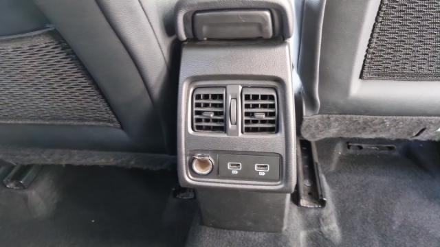 Renault Captur image 2