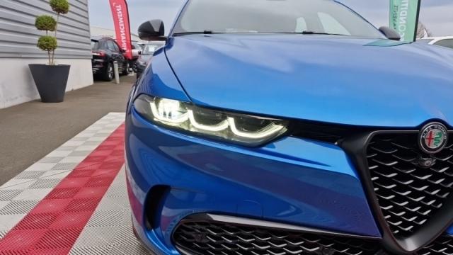 Alfa Romeo Tonale image 8