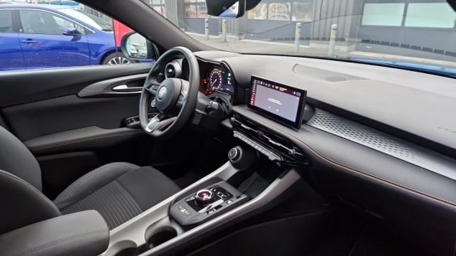 Alfa Romeo Tonale image 2