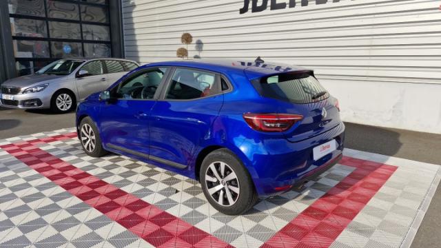 Renault Clio image 1