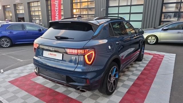 Lynk & Co 01 image 6