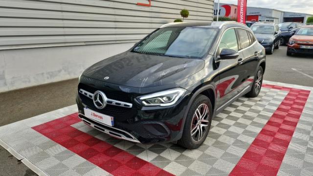 Mercedes Benz Gla image 2