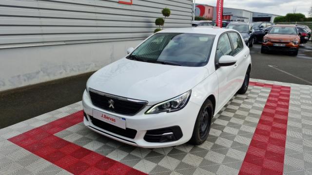 Peugeot 308 image 2