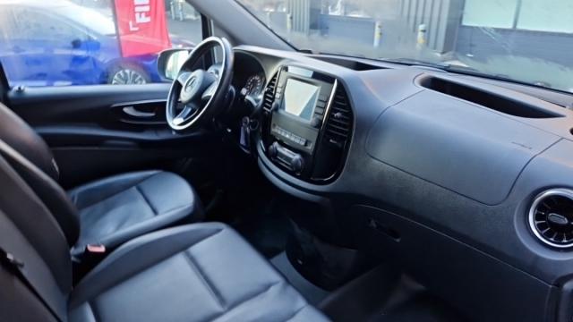 Mercedes Benz Vito image 6
