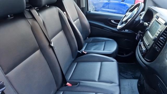 Mercedes Benz Vito image 3