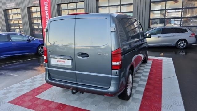 Mercedes Benz Vito image 5