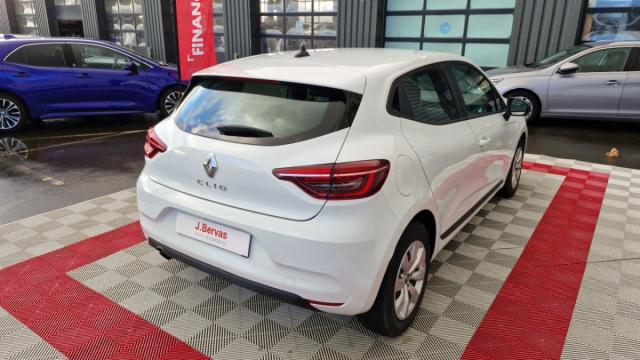 Renault Clio image 8
