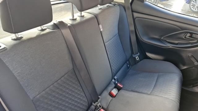 Toyota Yaris image 2