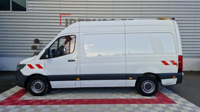 Mercedes Benz Sprinter Fourgon 317 Cdi 37 3.5t Rwd Pro