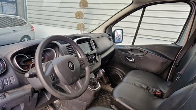 Renault Trafic image 1