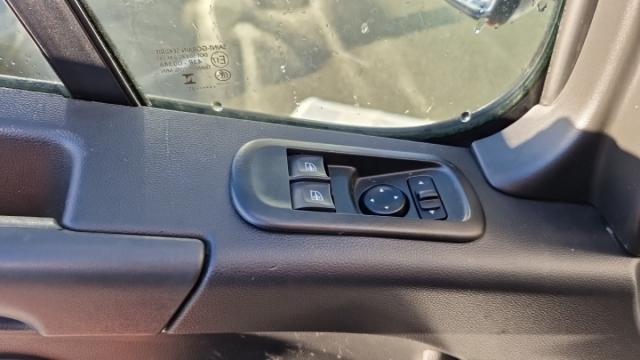 Renault Master image 6