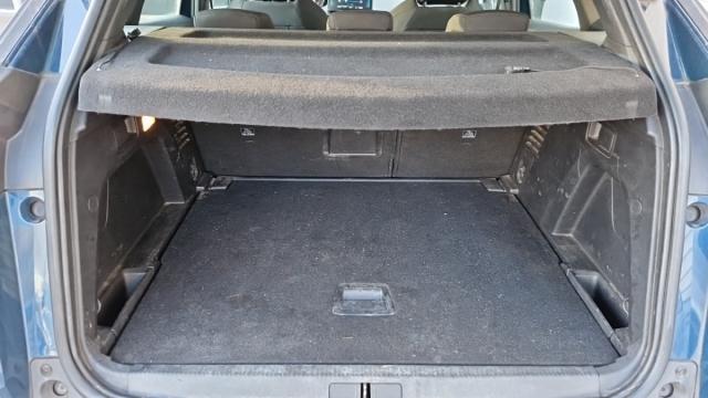 Peugeot 3008 image 3