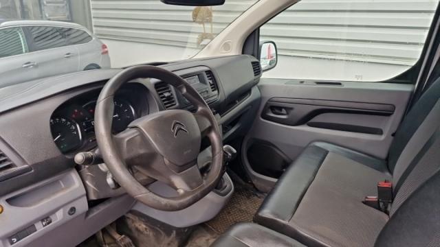 Citroen Jumpy image 6
