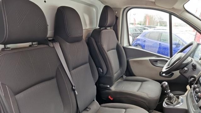 Renault Trafic image 5