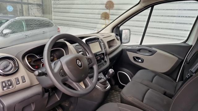 Renault Trafic image 4