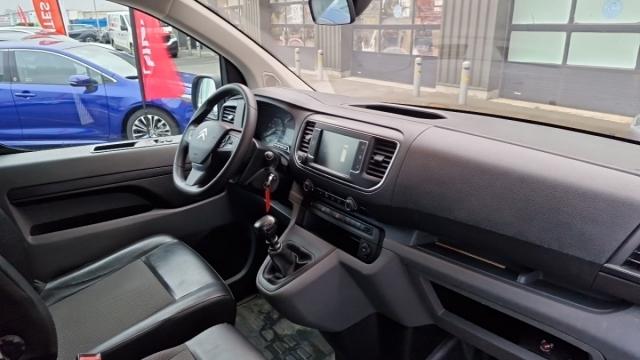 Citroen Jumpy image 9