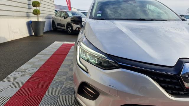 Renault Clio image 1