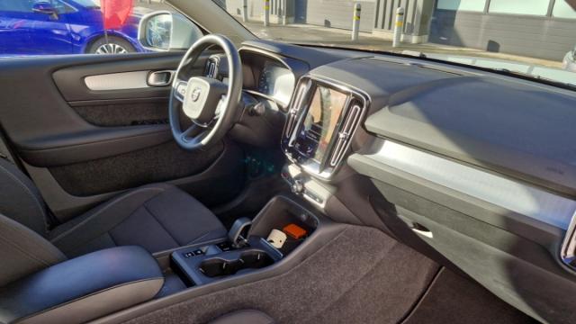 Volvo Xc40 image 1