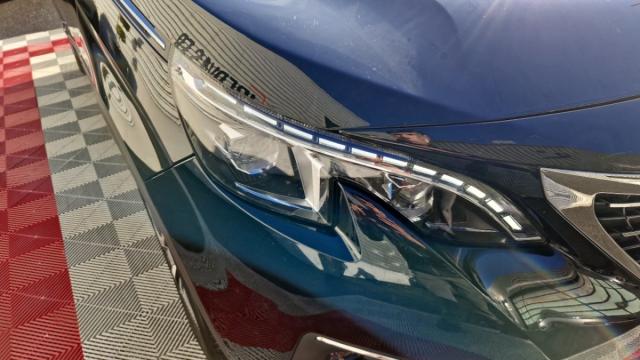 Peugeot 5008 image 3
