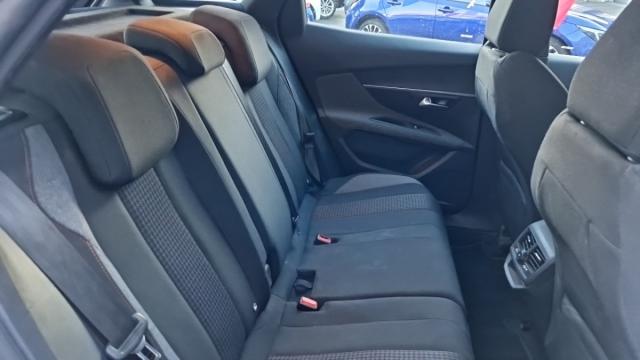 Peugeot 3008 image 4