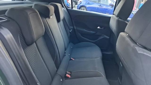 Peugeot 308 image 9