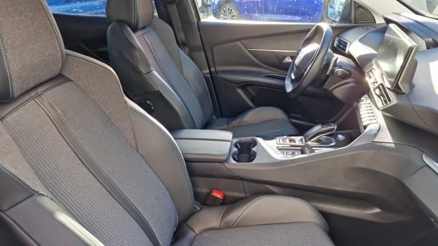 Peugeot 3008 image 3