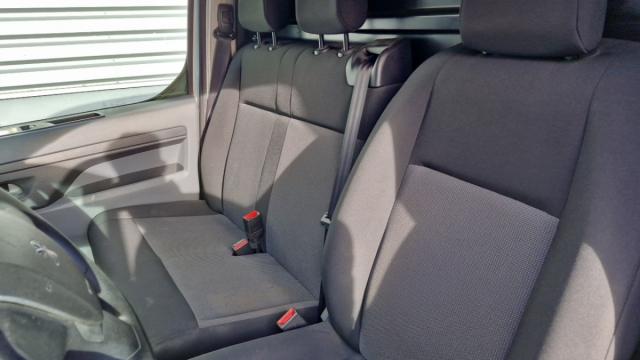 Peugeot Expert image 1