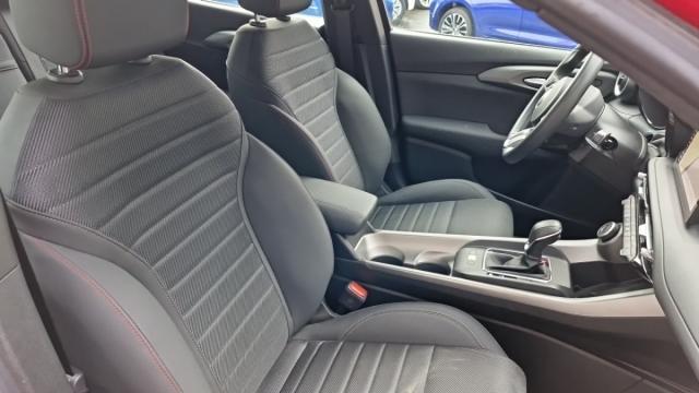 Alfa Romeo Tonale image 9