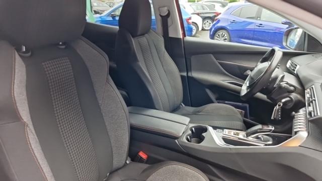 Peugeot 3008 image 6