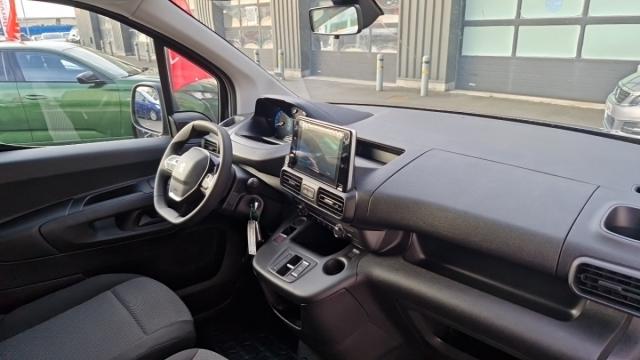 Peugeot Partner image 8