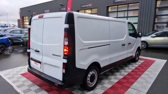 Renault Trafic image 9