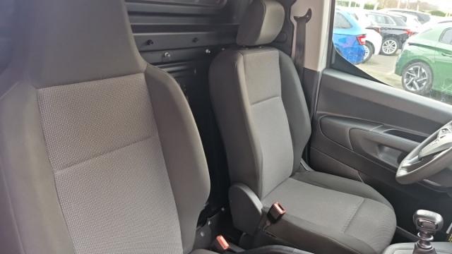 Opel Combo Cargo image 7