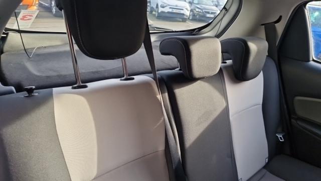 Toyota Yaris image 7