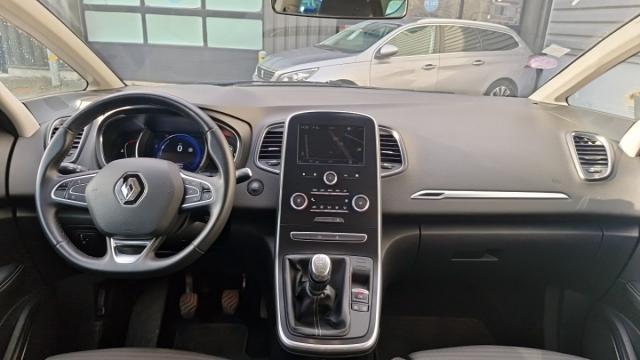 Renault Grand Scénic image 4