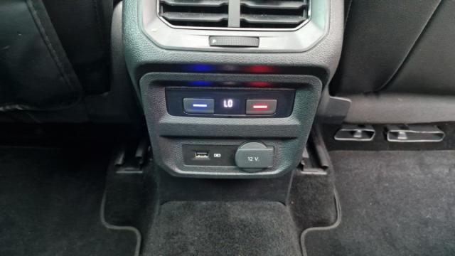 Volkswagen Tiguan image 2