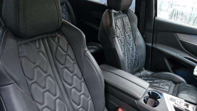 Peugeot 5008 image 3