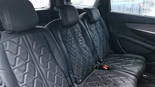 Peugeot 5008 image 5