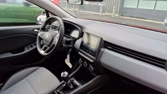 Renault Clio image 6