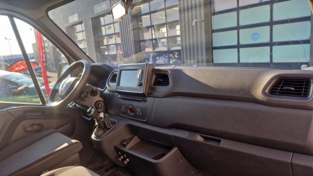 Renault Master image 3