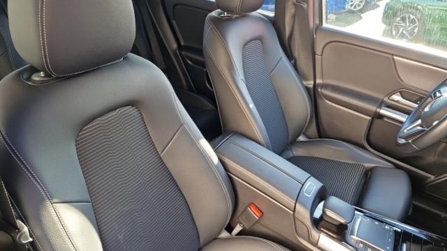 Mercedes Benz Gla image 1