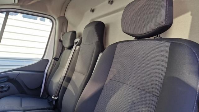 Renault Master image 6