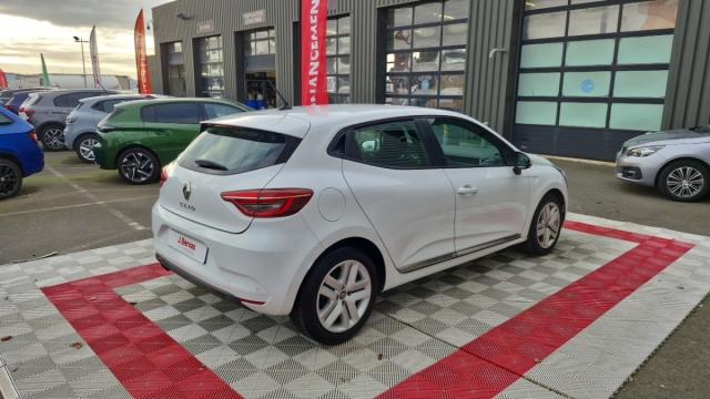 Renault Clio image 8